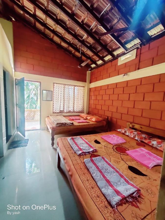 Surya Guest House Gokarna  Eksteriør bilde